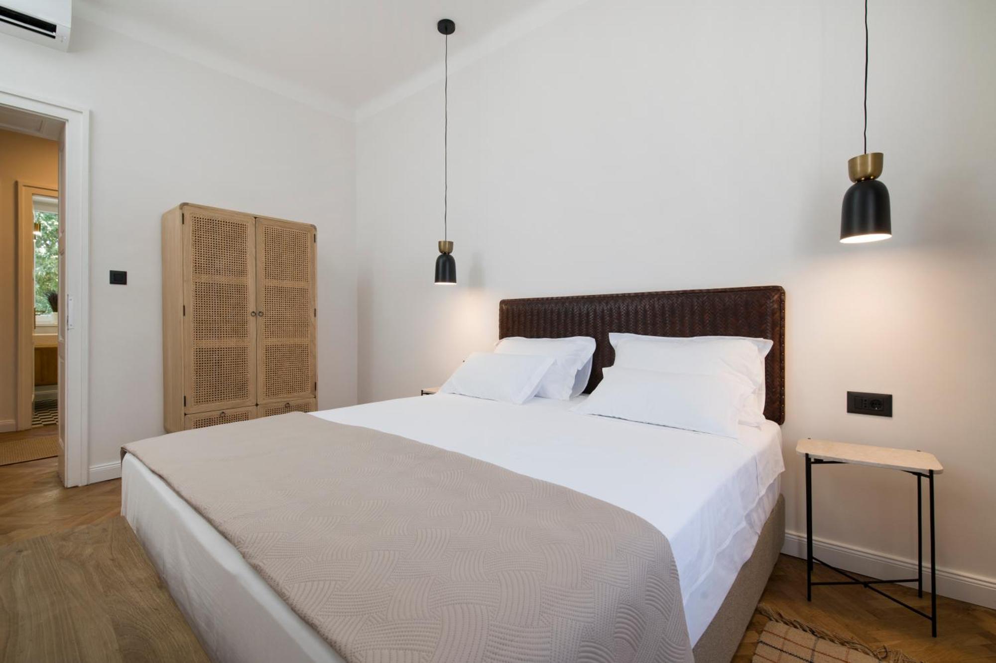 Luxury Apartments Bella - Split Centre W Free Parking Екстер'єр фото