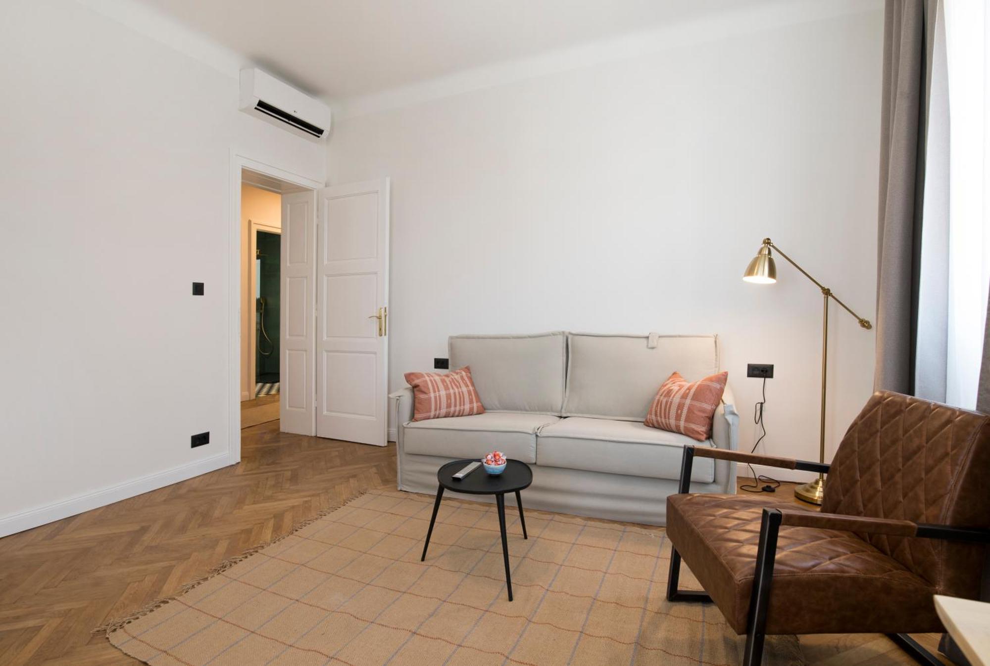 Luxury Apartments Bella - Split Centre W Free Parking Екстер'єр фото